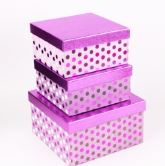 Caixa quadrada de doces com tampas para suprimento de casamento