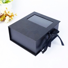 Caixa de presente de empacotamento do preto da caixa do cartão especial de Customed com janela e fita do PVC